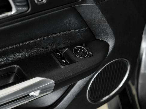 Used 2016 Ford Mustang Premium RWD image 32