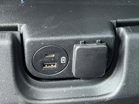 Used 2021 Ford F150 XLT w/ Equipment Group 301A Mid RWD image 37