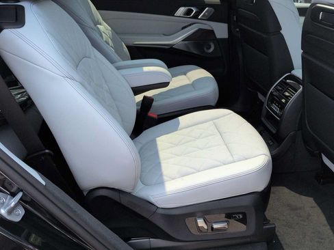 New 2027 BMW X7 xDrive40i w/ Executive Package AWD/4WD image 22