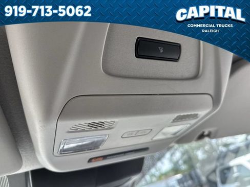 Used 2025 Ford Transit 250 Low Roof w/ Exterior Upgrade Package RWD image 32