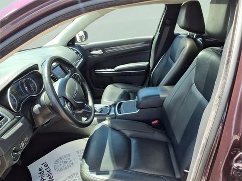 Used 2021 Chrysler 300 Touring L w/ Popular Equipment Group AWD/4WD image 11