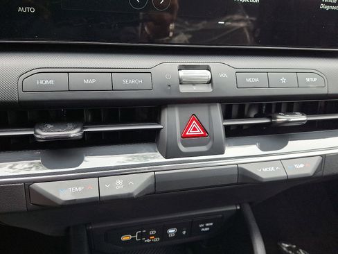 New 2025 Kia K4 EX image 14