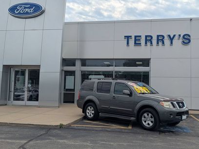 Used 2009 Nissan Pathfinder SE