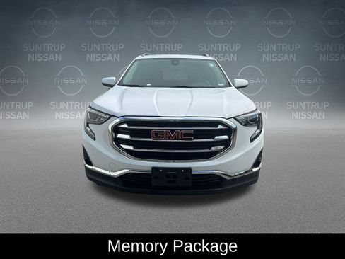 Used 2020 GMC Terrain SLT w/ Preferred Package FWD image 11