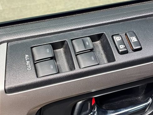 Used 2016 Toyota 4Runner SR5 Premium AWD/4WD image 13