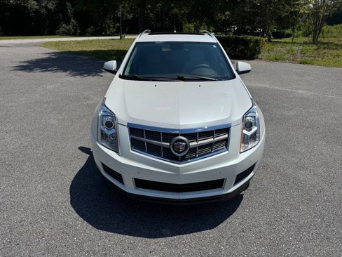 Used 2011 Cadillac SRX Luxury FWD image 2