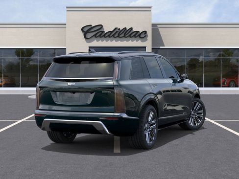 New 2026 Cadillac Vistiq Platinum w/ LPO, Floor Liner Package image 4