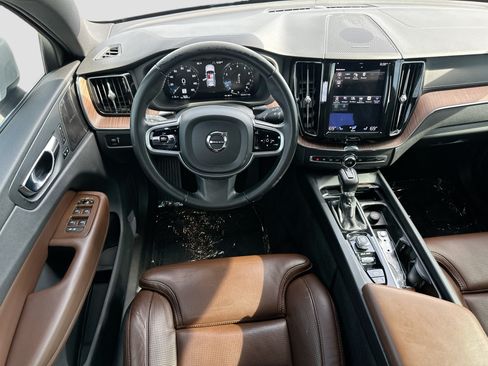 Used 2021 Volvo XC60 T5 Inscription w/ Protection Package Premier FWD image 23
