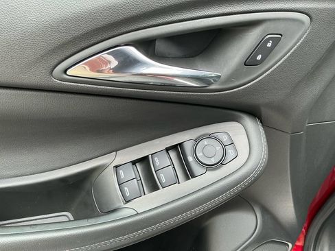 Used 2023 Buick Encore GX Preferred FWD image 23