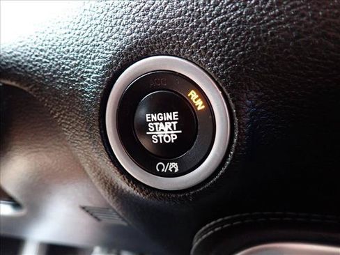 Used 2018 Dodge Challenger SXT w/ Blacktop Package RWD image 17