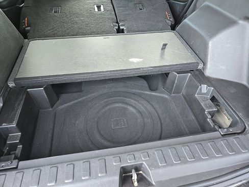 Used 2021 GMC Terrain SLT image 91