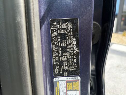 Used 2021 Kia Sportage EX image 30