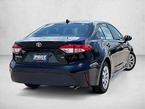 Used 2023 Toyota Corolla LE FWD image 2