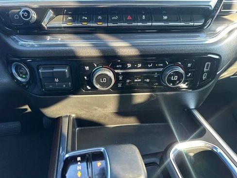 Used 2023 Chevrolet Silverado 1500 High Country w/ Technology Package image 20