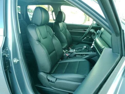 Used 2025 Kia Telluride S AWD/4WD image 21