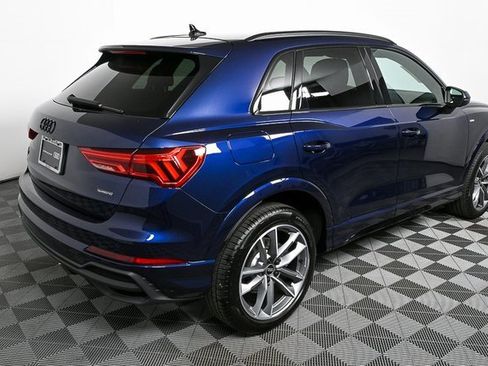 Certified 2025 Audi Q3 2.0T Premium image 3