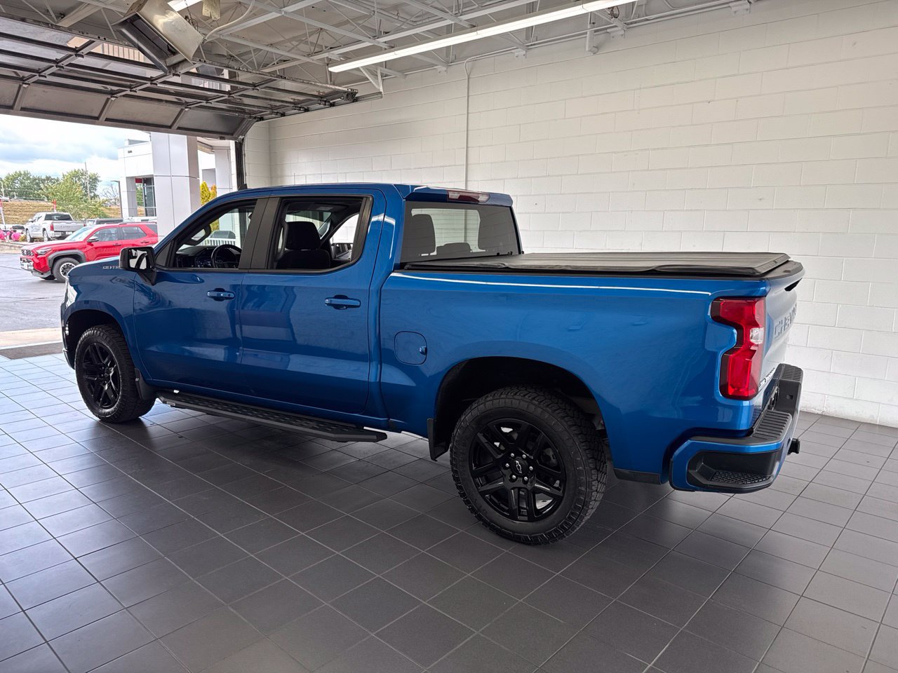 Used 2022 Chevrolet Silverado 1500 RST w/ Protection Package AWD/4WD image 5