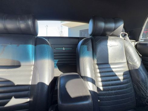 Used 2002 Ford Thunderbird RWD image 24