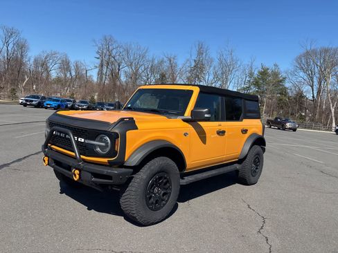 Used 2022 Ford Bronco Wildtrak image 1