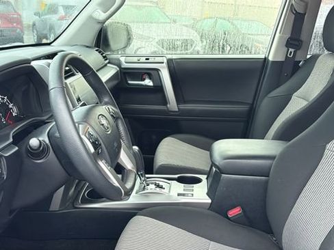 Used 2024 Toyota 4Runner SR5 image 27