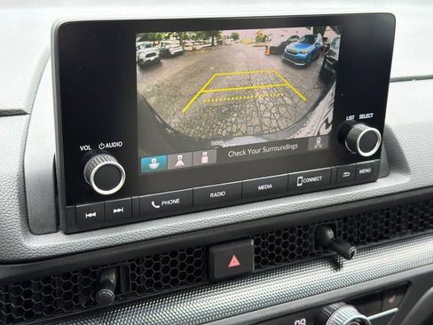 Used 2024 Honda CR-V EX image 14