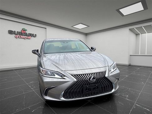 Used 2021 Lexus ES 350 w/ Premium Package image 4