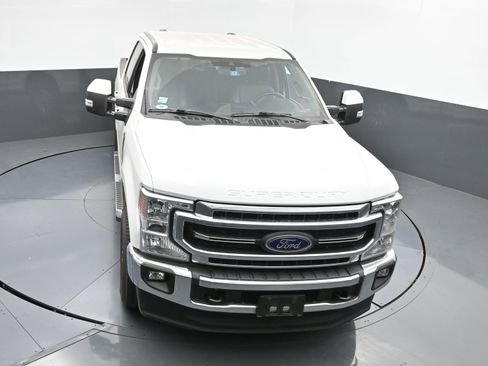 Used 2020 Ford F250 Lariat w/ Lariat Value Package image 30