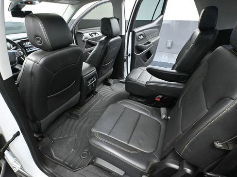 Used 2019 Chevrolet Traverse RS w/ LPO, Floor Liner Package image 37