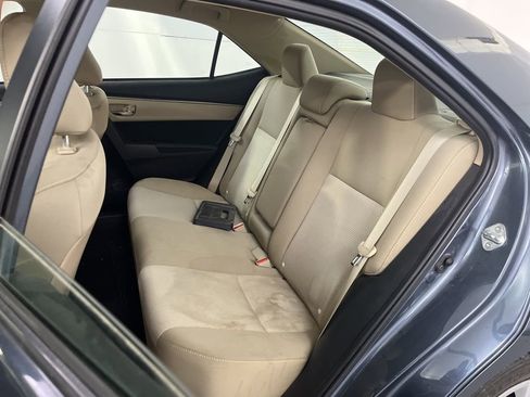 Used 2016 Toyota Corolla LE image 21