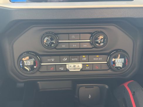 New 2026 Ford Bronco Heritage Edition AWD/4WD image 16