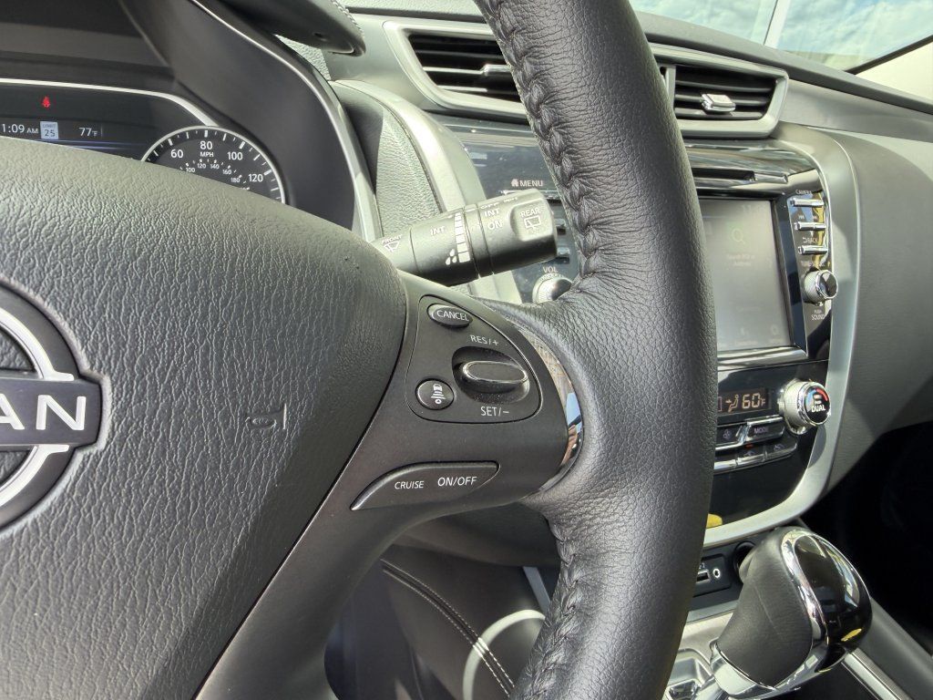 Used 2024 Nissan Murano SL AWD/4WD image 29