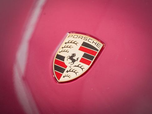 Certified 2024 Porsche 911 Carrera image 18