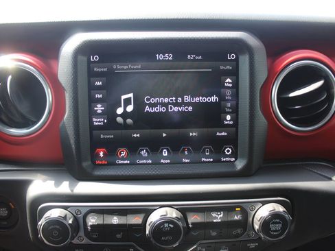 Used 2020 Jeep Gladiator Rubicon AWD/4WD image 45