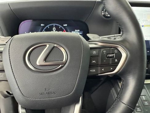 Used 2024 Lexus GX 550 image 24