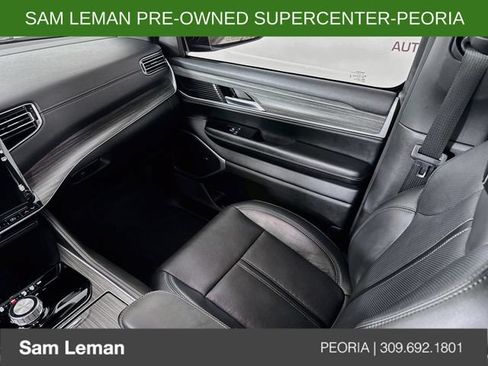 Used 2024 Jeep Wagoneer Series II w/ Premium Group I RWD image 25