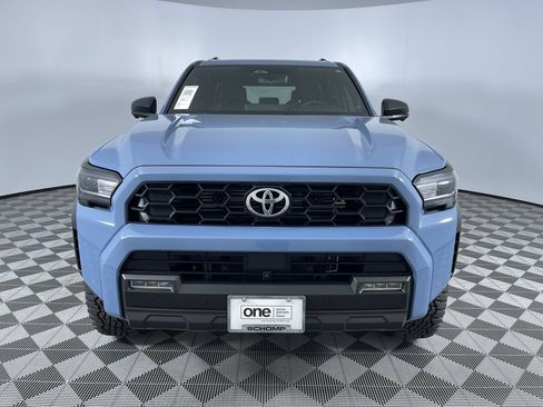 Used 2025 Toyota 4Runner TRD Off-Road Premium w/ Tow Technology Package AWD/4WD image 30
