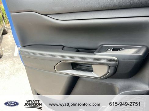 Used 2025 Ford Ranger Raptor AWD/4WD image 18