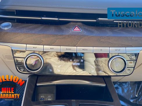 Used 2022 Genesis G80 2.5T w/ Advanced Package image 23