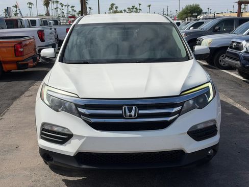 Used 2018 Honda Pilot EX image 16