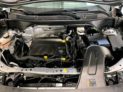 Used 2024 Chevrolet Trax LS FWD image 31