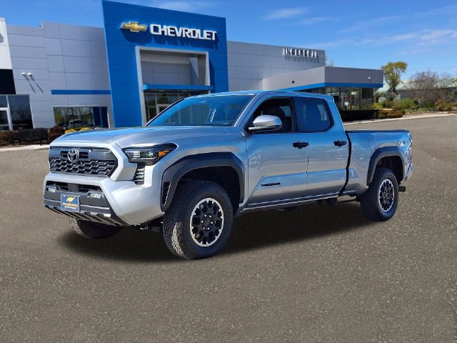 Used 2025 Toyota Tacoma TRD Off-Road AWD/4WD image 34