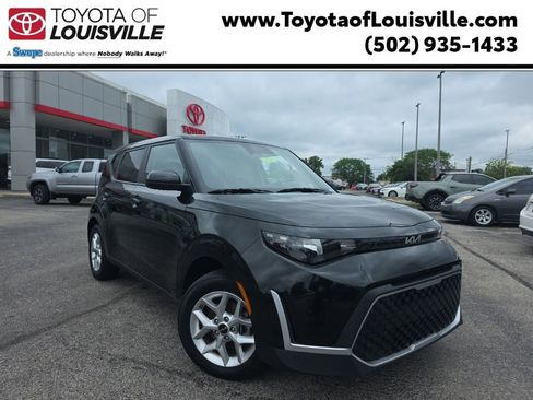 Used 2024 Kia Soul LX w/ Option Group 015 FWD image 1