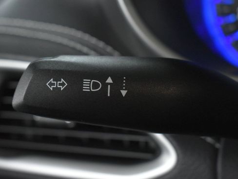 New 2026 Chrysler Pacifica Select image 24