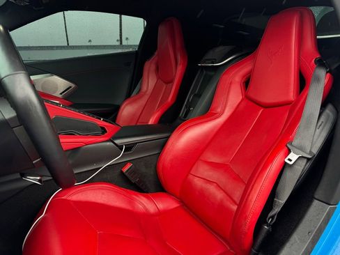 Used 2022 Chevrolet Corvette Stingray Preferred Cpe w/ Z51 Performance Package image 4