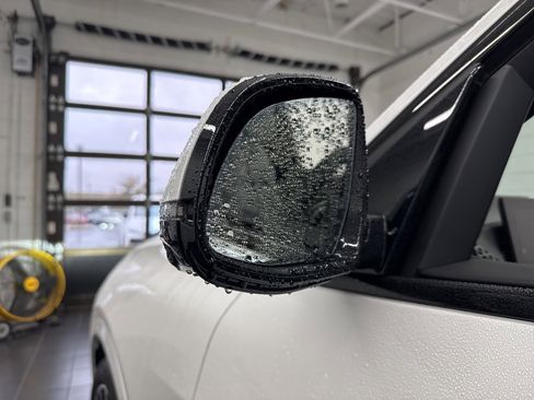 New 2026 BMW X7 xDrive40i image 15