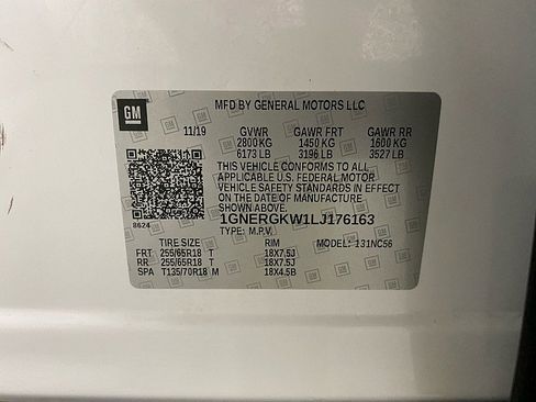 Used 2020 Chevrolet Traverse LT image 26