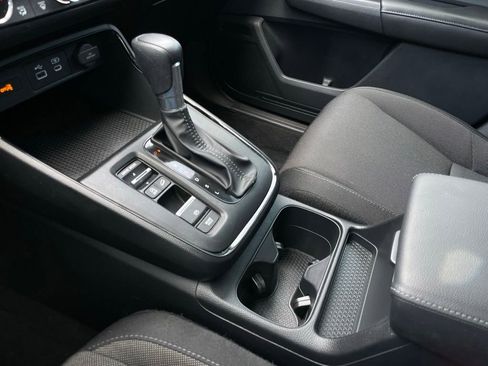 Certified 2025 Honda CR-V EX image 19