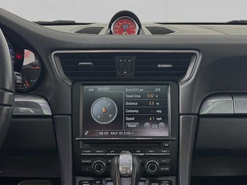 Certified 2014 Porsche 911 Turbo image 17