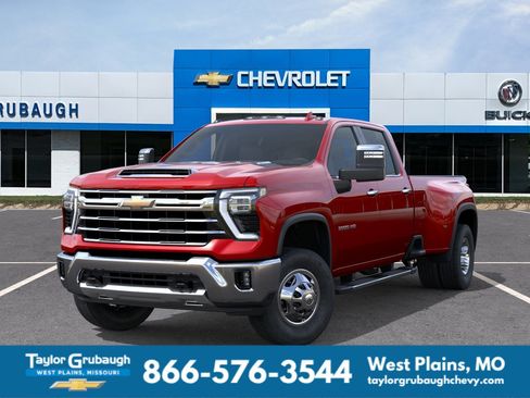 New 2026 Chevrolet Silverado 3500 LTZ w/ LTZ Convenience Package AWD/4WD image 6