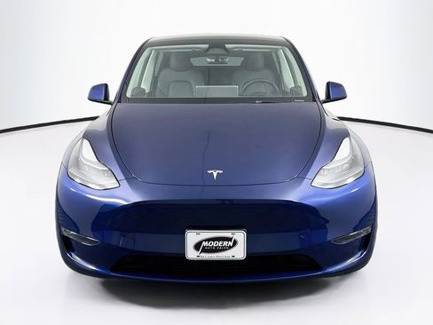 Used 2023 Tesla Model Y Long Range AWD/4WD image 7